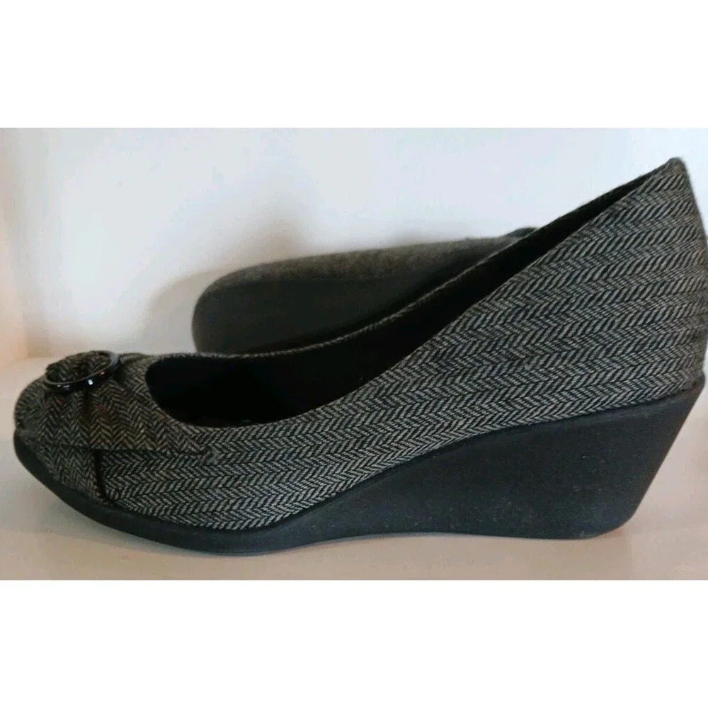 DexFlex Sport Comfort Wedge Gray-Black Plaid Round Buckle Knot  Design  Size-9